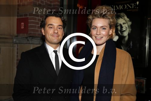 Amsterdam 3 februari 2016
Premiere Simone Kleinsma in het nieuwe de la mar theater.
Rik v d Westelaken enMarlijn Weerdenburg