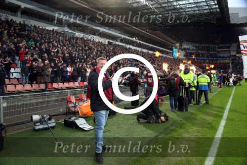 Eindhoven, 24 Januari 2016
Kompetitiewedstrijd PSV-FC Twente, eindstand 4-2
Robert v Doren als fotograaf