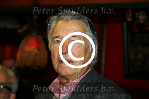 Rotterdam 21 januari 2016
Presentatie de oase bar met oa Gerard Cox Joke Bruijs Brigitte Kaandorp Ron Brandsteder Jacques Herb Johnny Kraaykamp jr Tony Neef Ernst Daniel Smid Veldhuis en Kemper en Martin v Waardenberg.