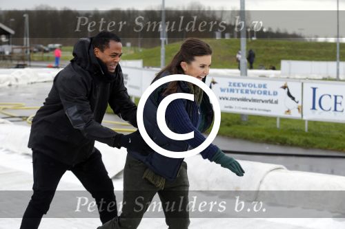 Biddinghuizen 31 januari 2016
Training voor de hollandse 100 op de schaatsbaan van Biddinghuizen. Aanwezig oa Prins Bernhard jr met kinderen Prinses Marilene Prins Maurits en Prinses Anna Prins Pieter Christiaan Prinses Emma Prinses Margriet Leontien Zijlaard v Moorsel met man Michael Zijlaard en dochter Indy Rosanna Kluivert met Patrick Nino Demy Shane en Justin Kluivert.