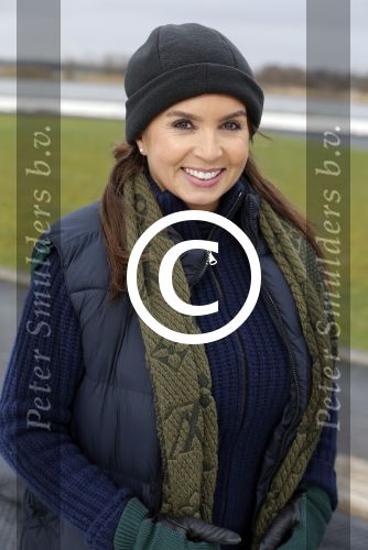 Biddinghuizen 31 januari 2016
Training voor de hollandse 100 op de schaatsbaan van Biddinghuizen. Aanwezig oa Prins Bernhard jr met kinderen Prinses Marilene Prins Maurits en Prinses Anna Prins Pieter Christiaan Prinses Emma Prinses Margriet Leontien Zijlaard v Moorsel met man Michael Zijlaard en dochter Indy Rosanna Kluivert met Patrick Nino Demy Shane en Justin Kluivert.