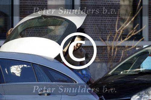 Amsterdam 17 januari 2016
de ex van Ruben Nicolai neemt zijn auto mee.