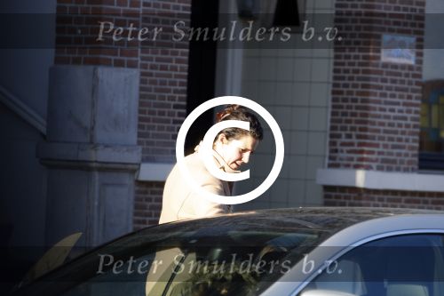 Amsterdam 17 januari 2016
de ex van Ruben Nicolai neemt zijn auto mee.