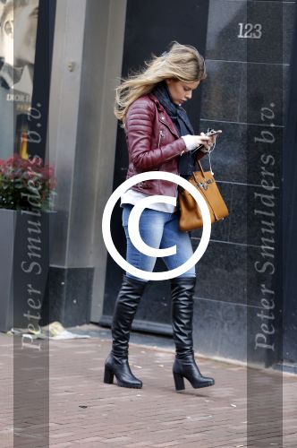 Amsterdam 26 januari 2016 
Stephanie Tency op de pc hooftstraat