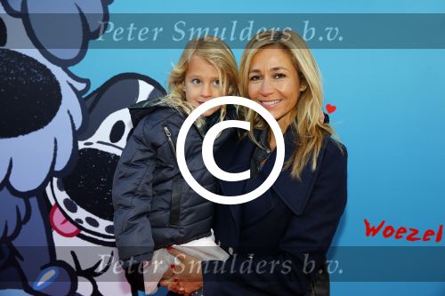 Amsterdam 17 januari 2016
Premiere Woezel en Pip in Tuschinski. Wendy v Dijk met dochter Lizzy