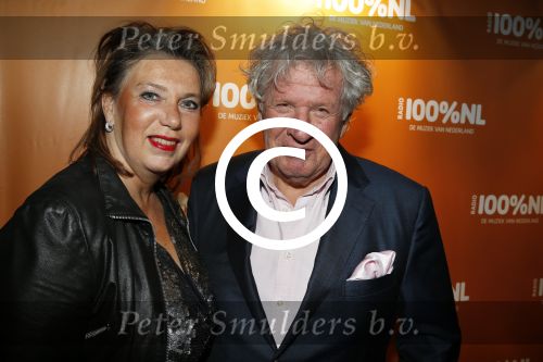 Uitgeest 2 februari 2016
Uitreiking 100% NL awards bij A9 studio\'s. Willibrord Frequin met zoon Louis en dochter Rebecca en vriendin