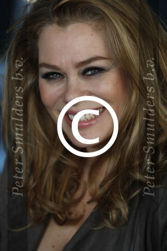 Amsterdam 11 januari 2017
Presentatie boek Opvliegers! 
Proosten op het boek en het nieuwe Jaar 2017 met oa Peggy Vrijens, Sandra Mattie, Laura Vlasblom, Antje Monteiro, Carolina Mout en Cystine Carreon Rick Engelkes