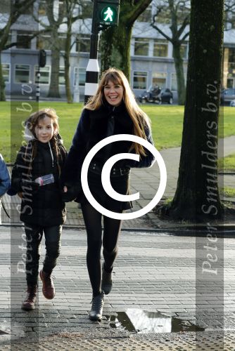 Amsterdam 10 januari 2017 
Beeretje v Beers met dochter op de apollolaan
