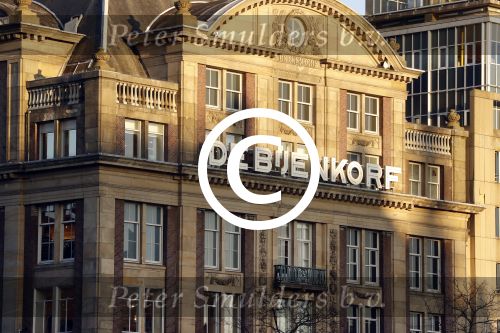 Amsterdam 17 januari 2017
Nieuwjaarsreceptie Koning Willem Alexander en Koningin Maxima in het paleis op de dam. Duurtse appartemntencomplex van Nederland naast de bijenkorf. Edgar Davids heeft hier twee appartemeneten gekocht