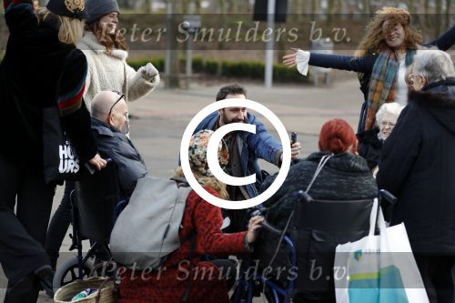 Amsterdam 27 januari 2017 
Amsterdam fashion week gesponsord door Mercedes Benz. No Maerten met ...vriend?