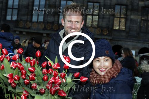 Amsterdam 21 januari 2017 
Boer Tom Groot bij event met tulpen bij paleis op de dam.