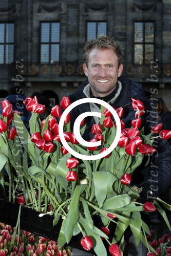 Amsterdam 21 januari 2017 
Boer Tom Groot bij event met tulpen bij paleis op de dam.