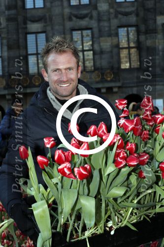 Amsterdam 21 januari 2017 
Boer Tom Groot bij event met tulpen bij paleis op de dam.