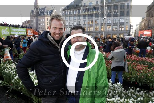 Amsterdam 21 januari 2017 
Boer Tom Groot bij event met tulpen bij paleis op de dam.
