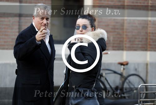 Amsterdam 10 januari 2017 
Bram Moszkowicz met zijn dochter na een lunch in Amsterdam zuid