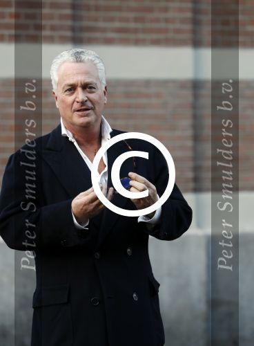 Amsterdam 10 januari 2017 
Bram Moszkowicz met zijn dochter na een lunch in Amsterdam zuid