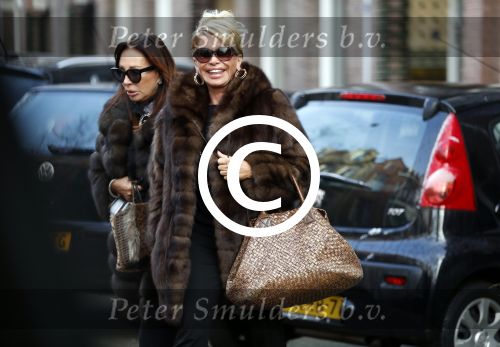 Amsterdam 18 januari 2016
Connie Witteman met een vriendin in amsterdam zuid