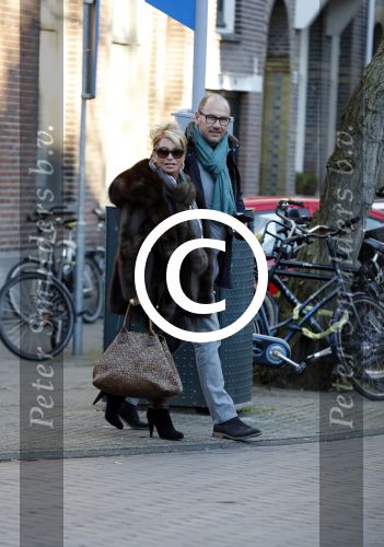 Amsterdam 19 januari 2017 
Connie Witteman met partner Eugene v Dun op de cornelis schuytstraat