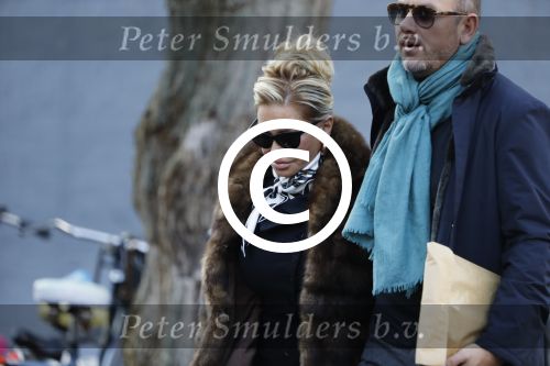 Amsterdam 21 januari 2017  
Connie Witteman met partner Eugene v Dun op de cornelis schuytstraat.
