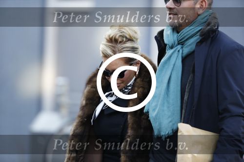 Amsterdam 21 januari 2017  
Connie Witteman met partner Eugene v Dun op de cornelis schuytstraat.