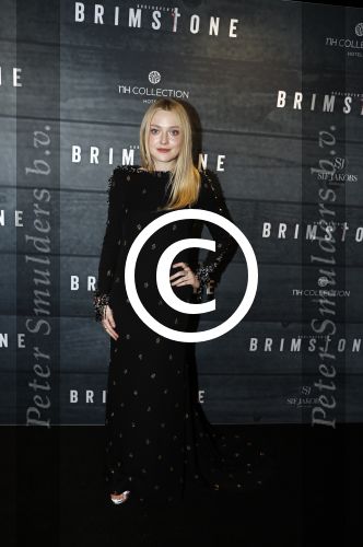 Amsterdam 9 januari 2016
Premiere Brimstone in Tuschinski met oa Emilia Jones en Dakota Fanning gemaakt door regisseur Martin Koolhoven .
Dakota Fanning