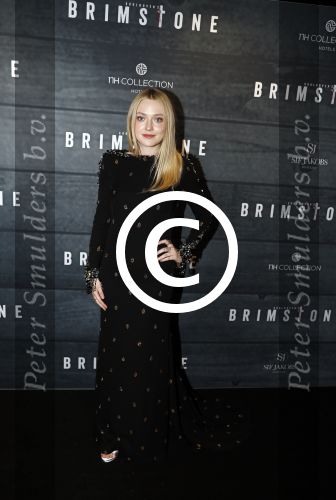 Amsterdam 9 januari 2016
Premiere Brimstone in Tuschinski met oa Emilia Jones en Dakota Fanning gemaakt door regisseur Martin Koolhoven .
Dakota Fanning