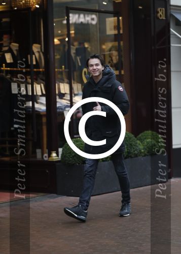 Amsterdam 7 januari 2017
Danilo Kuiters op de pc hooftstraat. danilo is een van de grote aanstormende zangtalenten van Nederland.