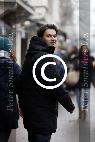 Amsterdam 7 januari 2017
Danilo Kuiters op de pc hooftstraat. danilo is een van de grote aanstormende zangtalenten van Nederland.
