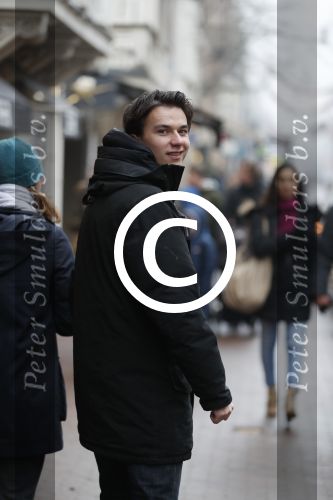 Amsterdam 7 januari 2017
Danilo Kuiters op de pc hooftstraat. danilo is een van de grote aanstormende zangtalenten van Nederland.