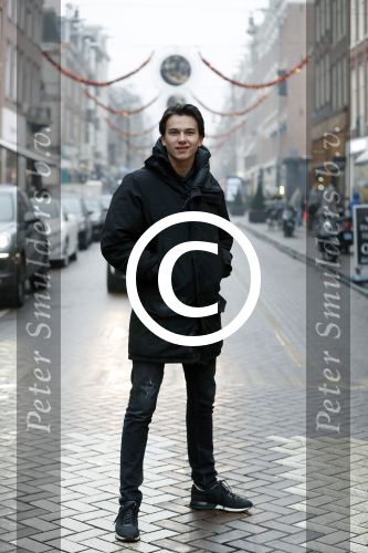 Amsterdam 7 januari 2017
Danilo Kuiters op de pc hooftstraat. danilo is een van de grote aanstormende zangtalenten van Nederland.