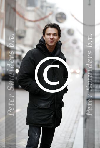 Amsterdam 7 januari 2017
Danilo Kuiters op de pc hooftstraat. danilo is een van de grote aanstormende zangtalenten van Nederland.