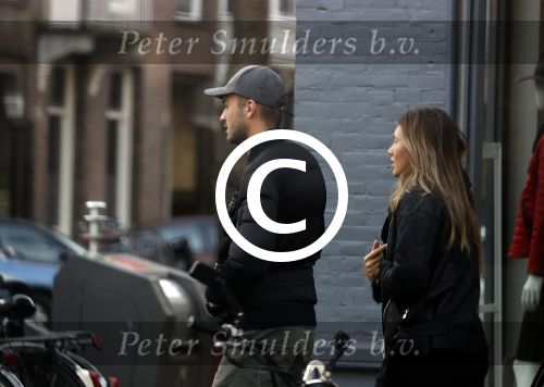 Amsterdam 20 januari 2017
Dave Roelvink met zijn nieuwe vriendin Julia Mekkes nadat ze geluncht hebben bij v Dam op de cornelis Schuytstraat