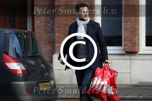 Amsterdam 15 januari 2017
Dexter van der Voorn de vriend van Eva Jinek doet boodschappen en gaat naar huis Eva