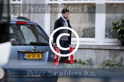 Amsterdam 15 januari 2017
Dexter van der Voorn de vriend van Eva Jinek doet boodschappen en gaat naar huis Eva