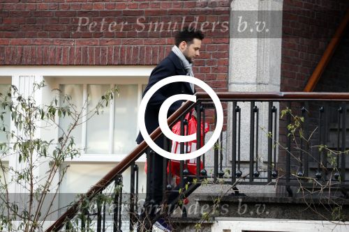 Amsterdam 15 januari 2017
Dexter van der Voorn de vriend van Eva Jinek doet boodschappen en gaat naar huis Eva