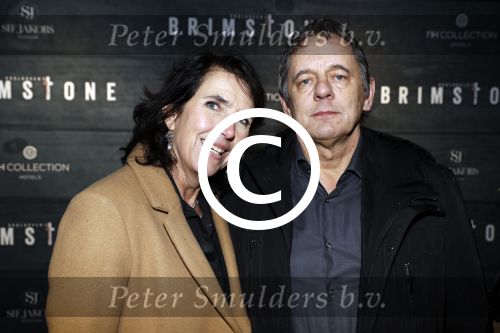 Amsterdam 9 januari 2016
Premiere Brimstone in Tuschinski met oa Emilia Jones en Dakota Fanning gemaakt door regisseur Martin Koolhoven .
Dick Maas en partner Esme Lammers