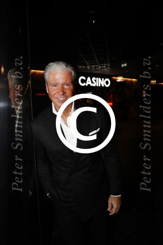 Aalsmeer 30 januari 2017
Nieuwjaarsreceptie Henk Geels in studio \'s Aalsmeer. Dries Roelvink