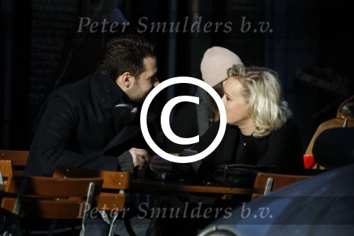 Amsterdam 21 januari 2017  
Eva Jinek met vriend Dexter van der Voorn op de beethovenstraat.