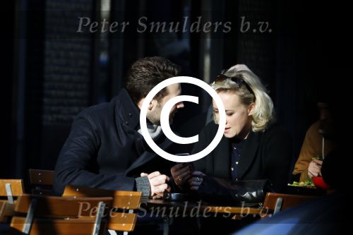 Amsterdam 21 januari 2017  
Eva Jinek met vriend Dexter van der Voorn op de beethovenstraat.