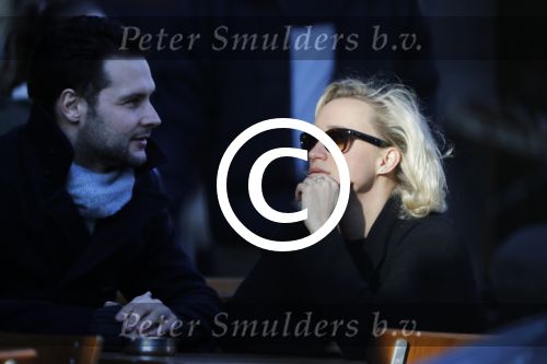 Amsterdam 21 januari 2017  
Eva Jinek met vriend Dexter van der Voorn op de beethovenstraat.