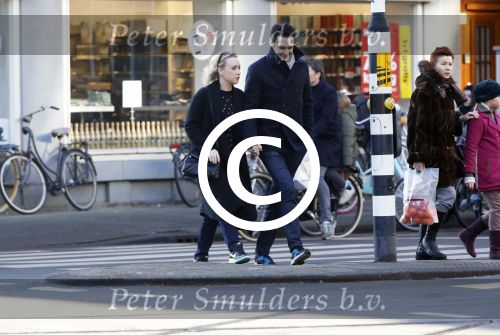 Amsterdam 21 januari 2017  
Eva Jinek met vriend Dexter van der Voorn op de beethovenstraat.