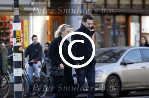 Amsterdam 21 januari 2017  
Eva Jinek met vriend Dexter van der Voorn op de beethovenstraat.