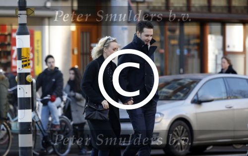 Amsterdam 21 januari 2017  
Eva Jinek met vriend Dexter van der Voorn op de beethovenstraat.