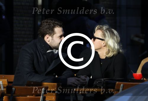 Amsterdam 21 januari 2017  
Eva Jinek met vriend Dexter van der Voorn op de beethovenstraat.