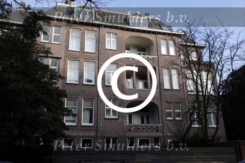 Amsterdam 18 januari 2017
Dit pand is  Frank Rijkaard en zijn vrouw Stephanie. Hierin heeft hij meerdere appartementen in zuid