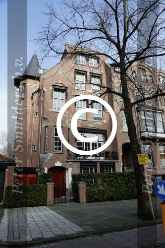 Amsterdam 18 januari 2017
Dit pand huis is waar  Frank Rijkaard en zijn vrouw Stephanie nu wonen. Het pand ligt aan het vondelpark