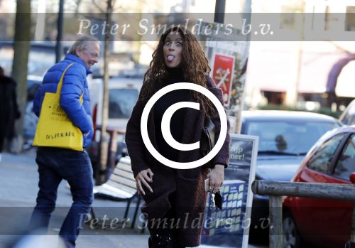 Amsterdam 19 januari 2017  
Glennis Grace op de cornelis schuytstraat met Jack Spijkerman