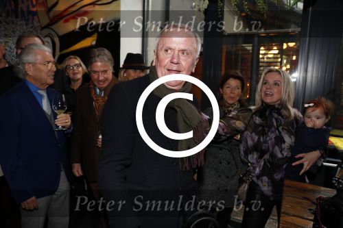Amsterdam 29 januari 2017 
Surprise party Harry Mens vanwege zijn 70e verjaardag. Het werd gevierd op het leidse plein.