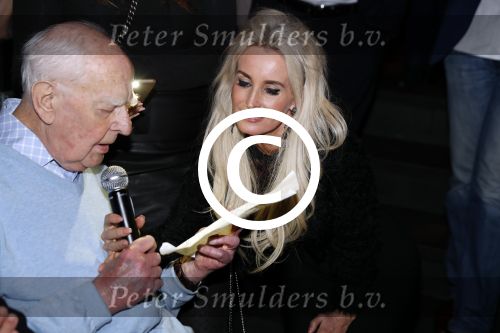 Amsterdam 29 januari 2017 
Surprise party Harry Mens vanwege zijn 70e verjaardag. Het werd gevierd op het leidse plein. Harry met zijn oudste vriend