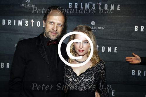 Amsterdam 9 januari 2016
Premiere Brimstone in Tuschinski met oa Emilia Jones en Dakota Fanning gemaakt door regisseur Martin Koolhoven .
Hugo Metsers met dochter